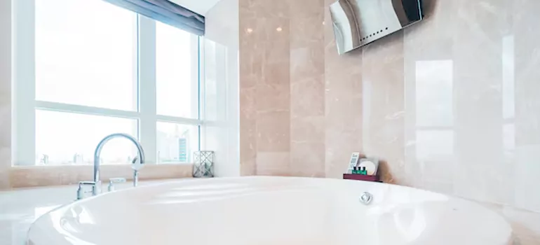 Bathroom Window Coverings in Richmond, BC