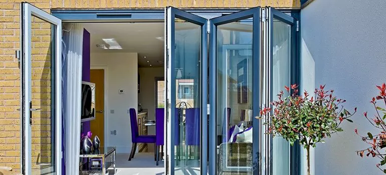 Bifold Door Repairs Near Me in Richmond, British Columbia