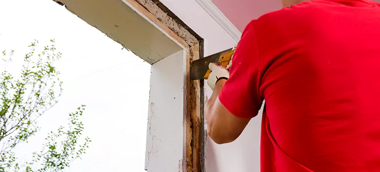 Residential Accordion Door Repair in Richmond, British Columbia