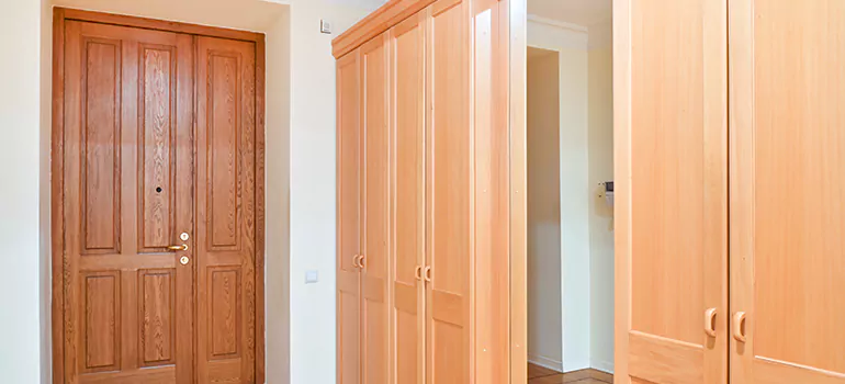 Glass Closet Door Repair in Richmond, British Columbia