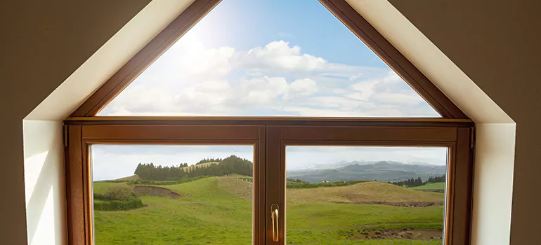 Trapezoid Window Maintenance in Richmond, British Columbia